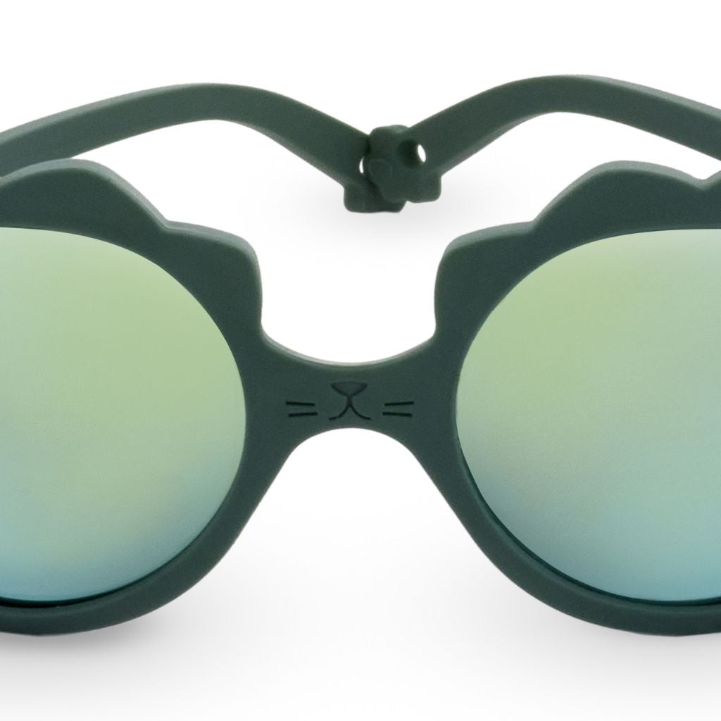 Close up of the front on the Ki et La Lion Sunglasses in green