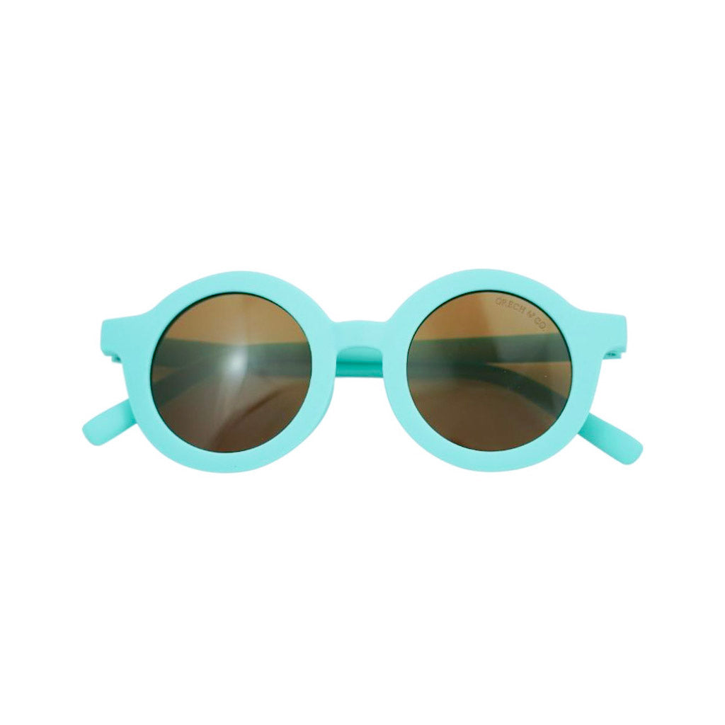 Product shot of Grech and Co sustainable round sunglasses in Aqua 