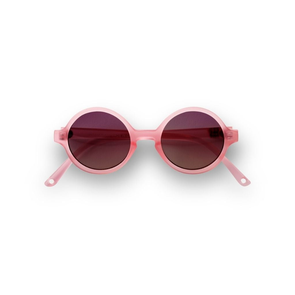 Front view of Ki et La Woam round sunglasses in Strawberry Pink