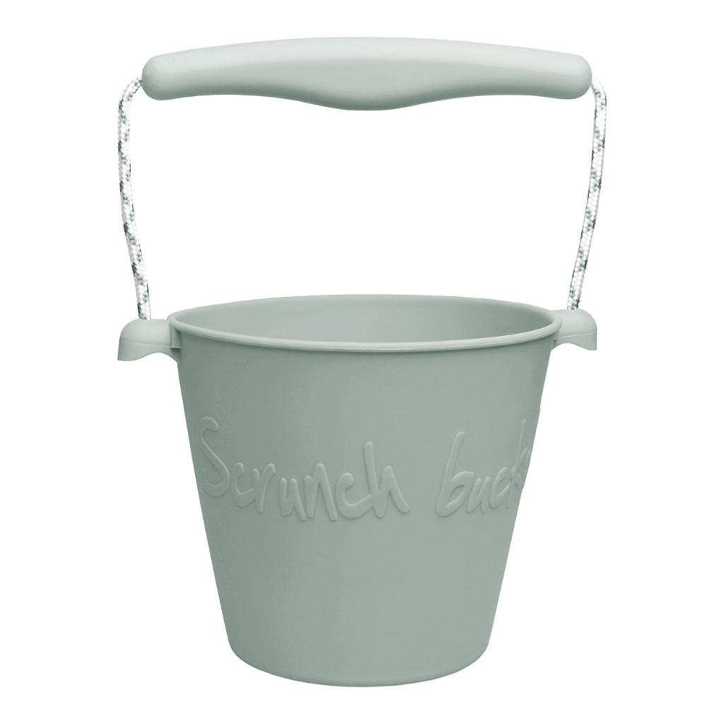 Scrunch silicone bucket in sage green